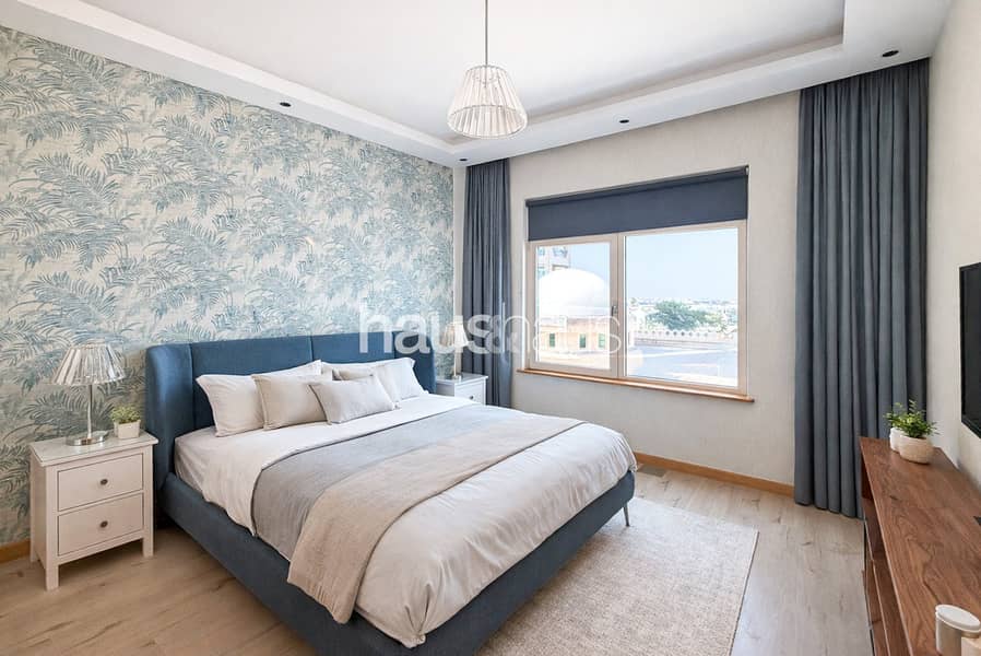 Sea View | Direct Beach Access | Partial Upgrades Sea View | Direct Beach Access | Partial Upgrades