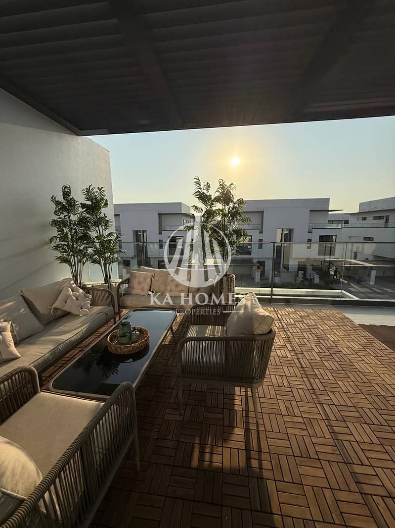 12 WhatsApp Image 2025-11-01 at 4.37. 14 PM (1). jpeg