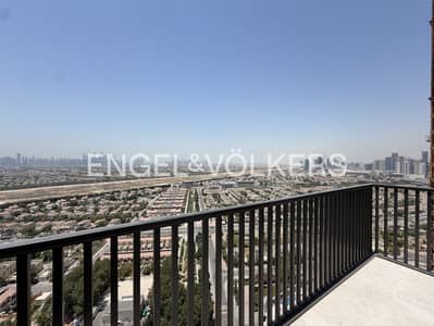 2 Bedroom Apartment for Sale in Jumeirah Village Triangle (JVT), Dubai - Marina Views | High Floor | Vacant on Transfer | + Study 2 Bedroom Apartment for Sale in Jumeirah Village Triangle (JVT), Dubai - Marina Views | High Floor | Vacant on Transfer | + Study