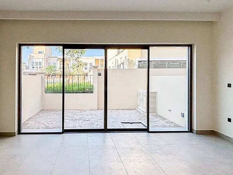 Reihenhaus in DAMAC Lagoons,Malta, 4 schlafzimmer, 150000 AED - 16099183 Reihenhaus in DAMAC Lagoons,Malta, 4 schlafzimmer, 150000 AED - 16099183