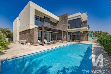 6 Bedroom Villa for Rent in DAMAC Hills, Dubai - Spacious 6 Beds Villa | Golf View | Upgraded VD2