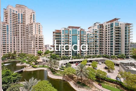 1 Bedroom Flat for Rent in The Views, Dubai - Well Maintained | Vacant | Lake View