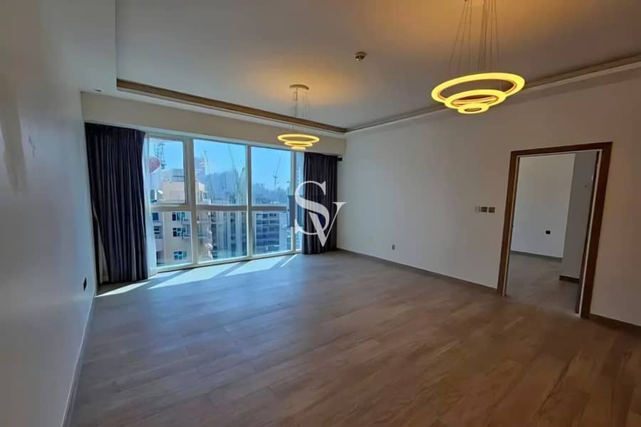 PREMIUM LUXURY l HIGH FLOOR l SPACIOUS lNEAR METRO PREMIUM LUXURY l HIGH FLOOR l SPACIOUS lNEAR METRO
