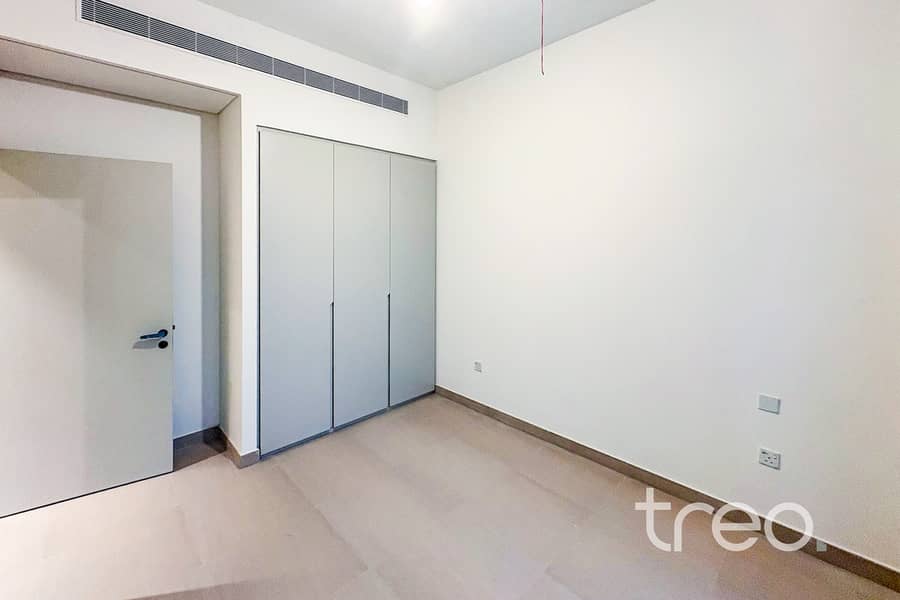 15 3 Bed bedroom storage. jpg