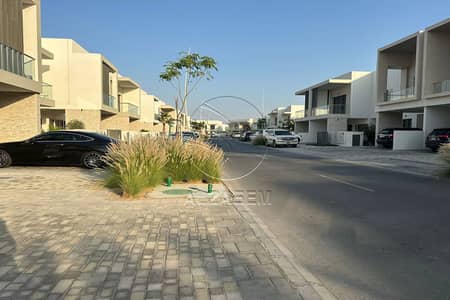 3 Bedroom Townhouse for Rent in Yas Island, Abu Dhabi - WhatsApp Image 2024-02-04 at 4.53. 14 PM. jpg