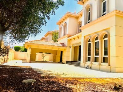 Spacious 6 bedroom plus maid independent villa in Jumierah 3 Spacious 6 bedroom plus maid independent villa in Jumierah 3
