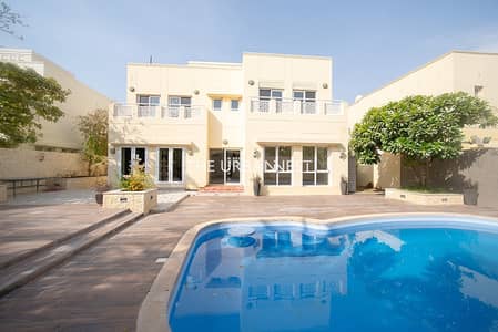 5 Schlafzimmer Villa zum zur Miete in The Meadows, Dubai - Villa in The Meadows,The Meadows 2, 5 schlafzimmer, 650000 AED - 15956558 5 Schlafzimmer Villa zum zur Miete in The Meadows, Dubai - Villa in The Meadows,The Meadows 2, 5 schlafzimmer, 650000 AED - 15956558