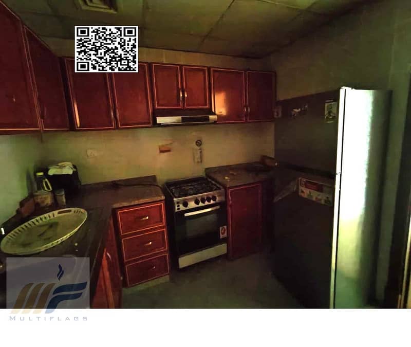 39 e5ba407c-3508-4938-a906-e07562113515. jpg