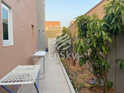 4 Bedroom Villa for Sale in Al Reef, Abu Dhabi - Fully Upgraded|Extended Villa | Corner Unit