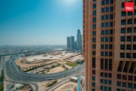 Office de à à vendre à Business Bay, Dubai - Bureau à Business Bay,Churchill Towers,Churchill Executive, 2650000 AED - 16102407 Office de à à vendre à Business Bay, Dubai - Bureau à Business Bay,Churchill Towers,Churchill Executive, 2650000 AED - 16102407
