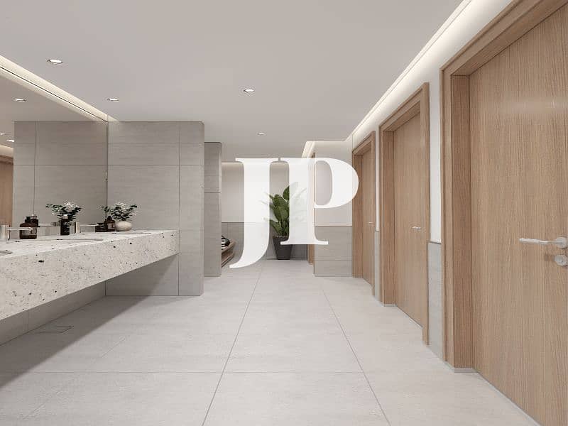 6 CHANGEROOM- (1). jpg