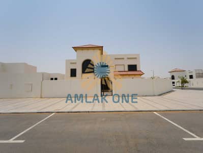 فیلا 6 غرف نوم للايجار في الشامخة، أبوظبي - DSC02928. jpg