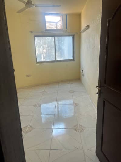 Studio zum zur Miete in Deira, Dubai - WhatsApp Image 2026-08-07 at 5.35. 37 PM (1). jpeg Studio zum zur Miete in Deira, Dubai - WhatsApp Image 2026-08-07 at 5.35. 37 PM (1). jpeg