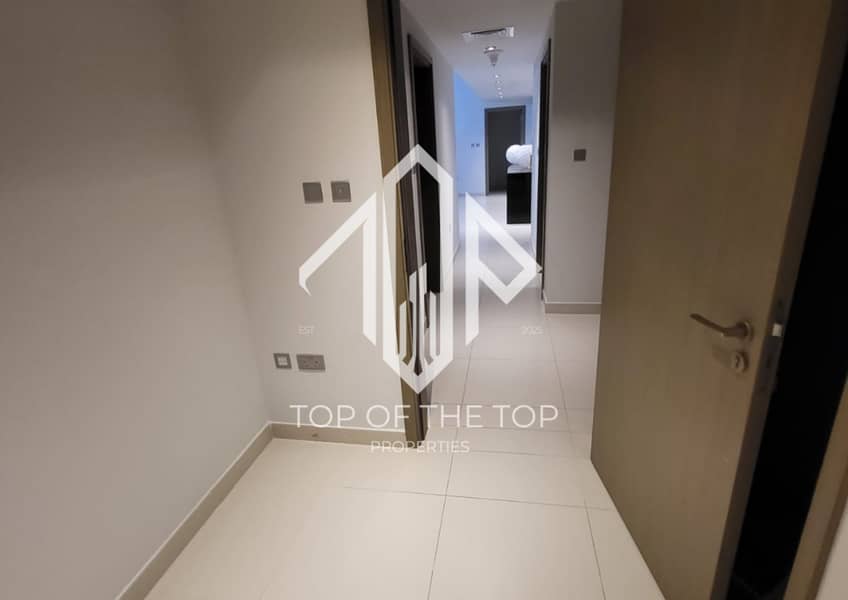 4 image_3
