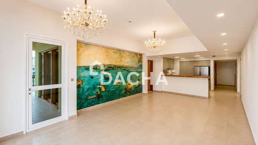 2 Bedroom Apartment for Rent in Palm Jumeirah, Dubai - Unfurnished | Mediterranean Wall Art | Mall Access