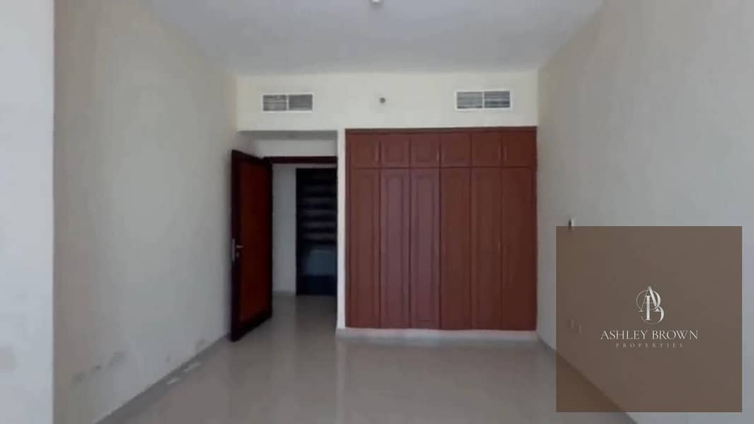 11 WhatsApp Image 2026-08-07 at 17.44. 58. jpeg
