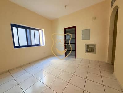 1 habitación Apartamento para en Alquiler en Bu Tina, Sharjah - bb733594-b8b0-414e-93cb-64c183e6b97f. jpg