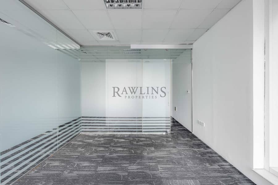 16 Churhill office 607-16. jpg