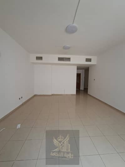 2 Schlafzimmer Wohnung zum zur Miete in Al Majaz, Sharjah - WhatsApp Image 2026-08-06 at 9.47. 41 PM (1). jpeg 2 Schlafzimmer Wohnung zum zur Miete in Al Majaz, Sharjah - WhatsApp Image 2026-08-06 at 9.47. 41 PM (1). jpeg