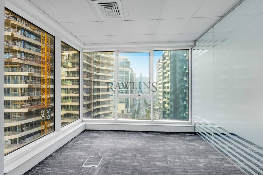 17 Churhill office 607-17. jpg