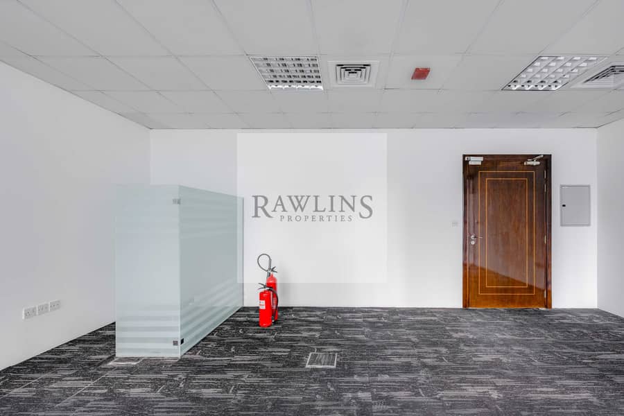 20 Churhill office 607-20. jpg