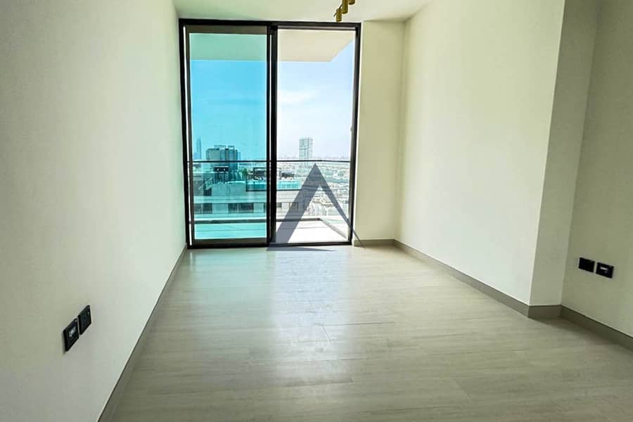 11 Property Image