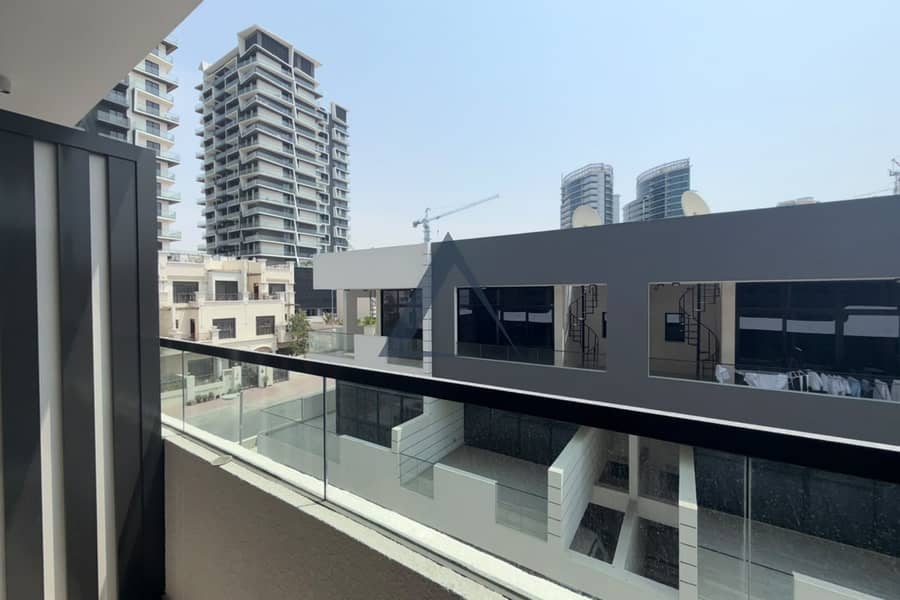 6 Property Image