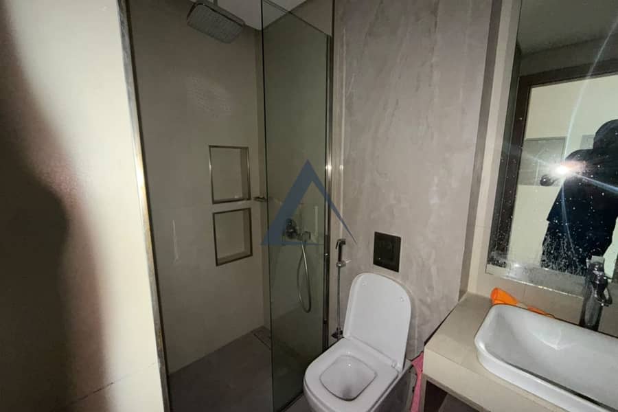 8 Property Image