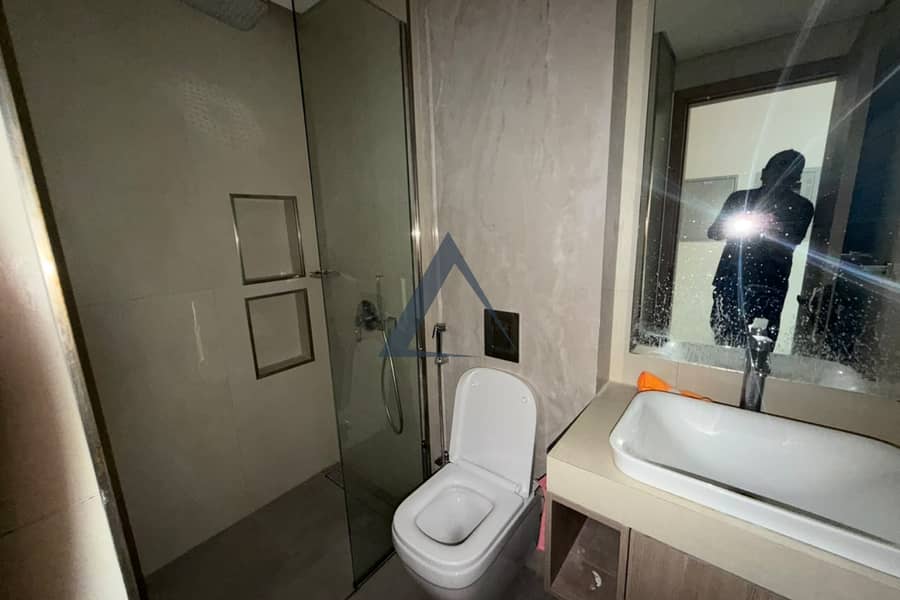 9 Property Image
