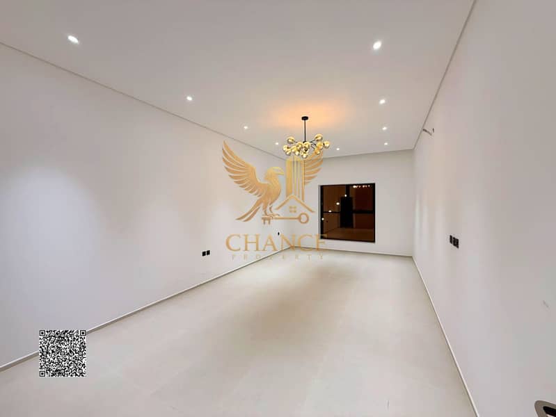 10 batch_1926c5d7-a478-4a05-a034-d58ef4ef22f4. jpg