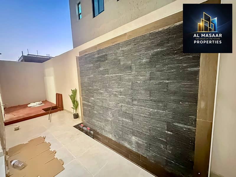 3 [009454]. jpg