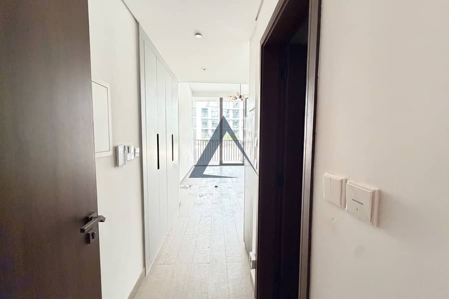 6 Property Image