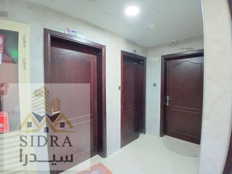 4 6db6dddc-8632-47be-8fd5-f64e74cff1de. jpg