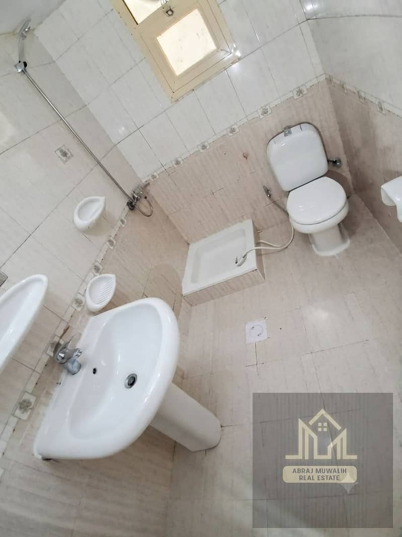 8 1bhk8. png