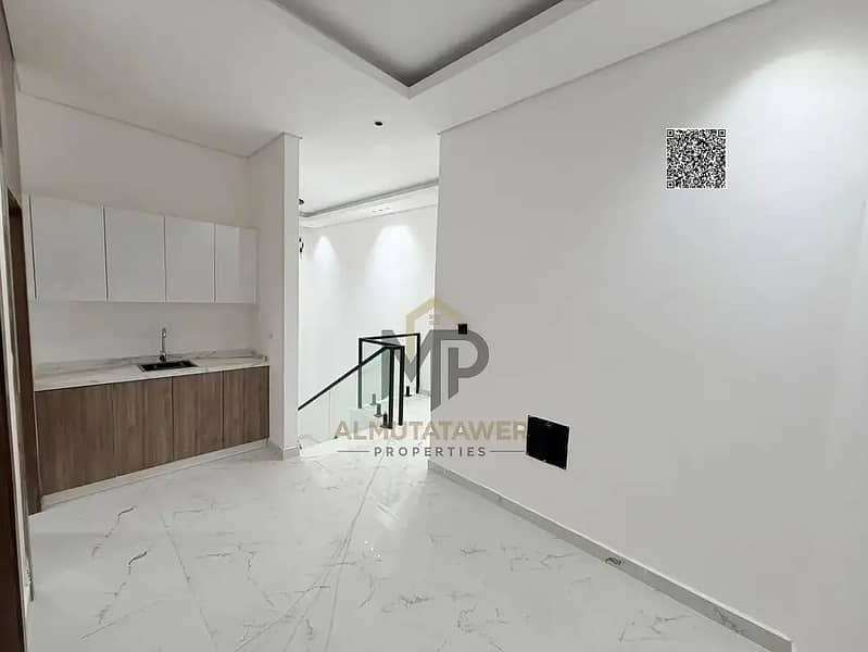 18 849095601-1066x800. webp