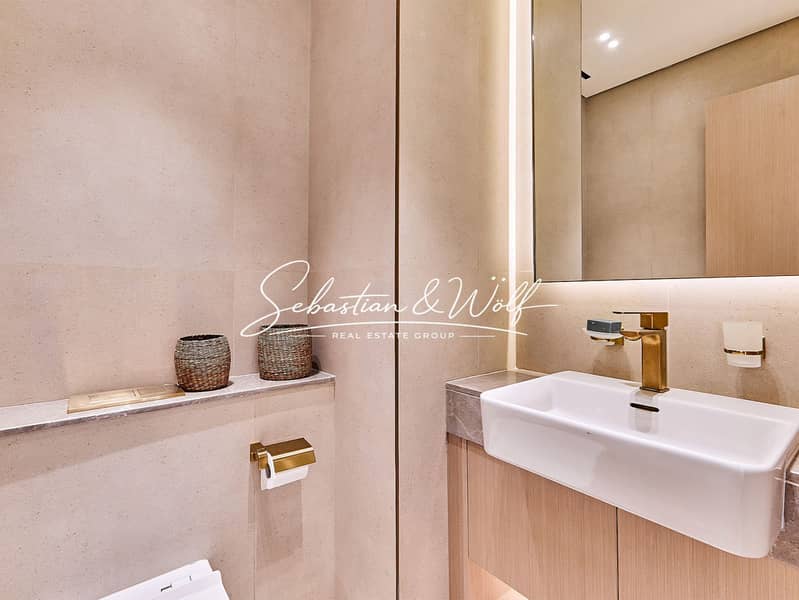 10 09_Bathroom_Detail. jpg