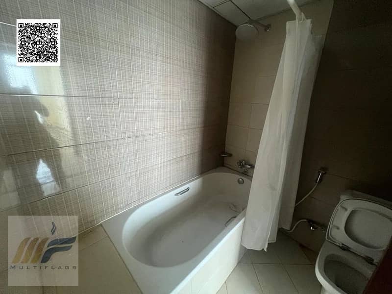 13 cb891d73-90ec-4f2a-a999-e2accacf3ba5. jpg