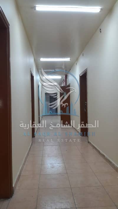 سكن عمال للايجار في المنطقة الصناعية، الشارقة - WhatsApp Image 2026-08-04 at 12.54. 15 PM. jpeg سكن عمال للايجار في المنطقة الصناعية، الشارقة - WhatsApp Image 2026-08-04 at 12.54. 15 PM. jpeg