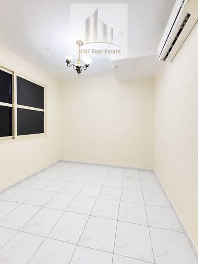 Office zum zur Miete in Deira, Dubai - WhatsApp Image 2026-08-08 at 12.41. 59 PM. jpeg Office zum zur Miete in Deira, Dubai - WhatsApp Image 2026-08-08 at 12.41. 59 PM. jpeg