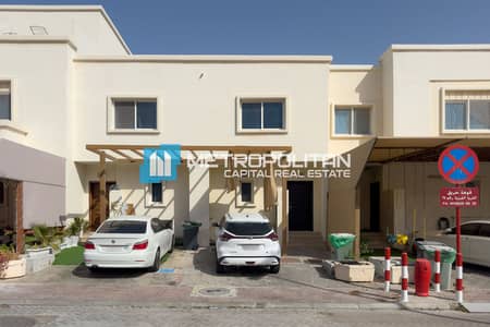 2 Bedroom Townhouse for Sale in Al Reef, Abu Dhabi - Single Row | Private Garden | 2 BR w\ Study 2 Bedroom Townhouse for Sale in Al Reef, Abu Dhabi - Single Row | Private Garden | 2 BR w\ Study