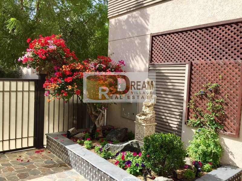 Spacious Villa|4BR|Semi Furnished|Luxury Garden