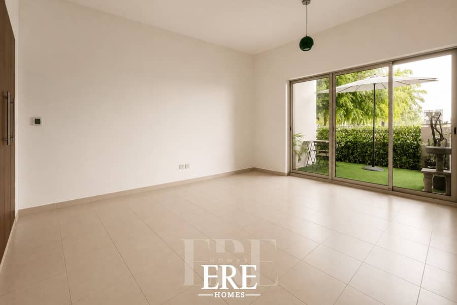 Bright Studio | Spacious Living | Available Bright Studio | Spacious Living | Available