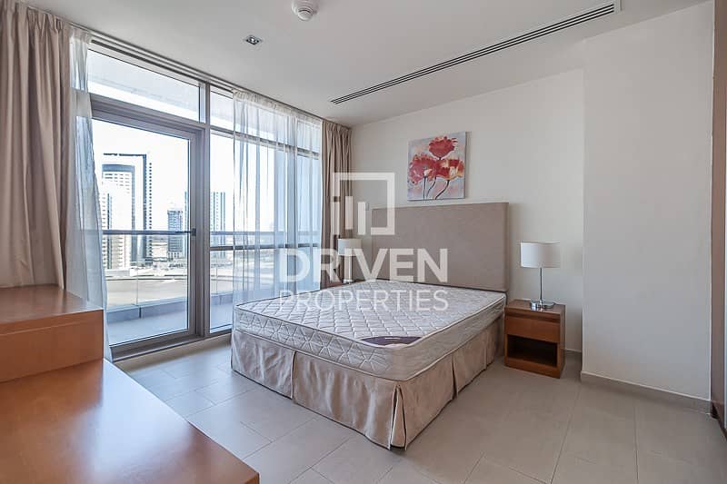 Spacious and Bright Furnished Studio Apt Spacious and Bright Furnished Studio Apt