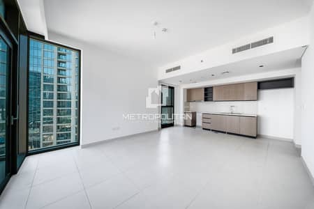 2 Bedroom Apartment for Rent in Downtown Dubai, Dubai - Ready To Move | Mid Floor | Close to Dubai Mall 2 Bedroom Apartment for Rent in Downtown Dubai, Dubai - Ready To Move | Mid Floor | Close to Dubai Mall