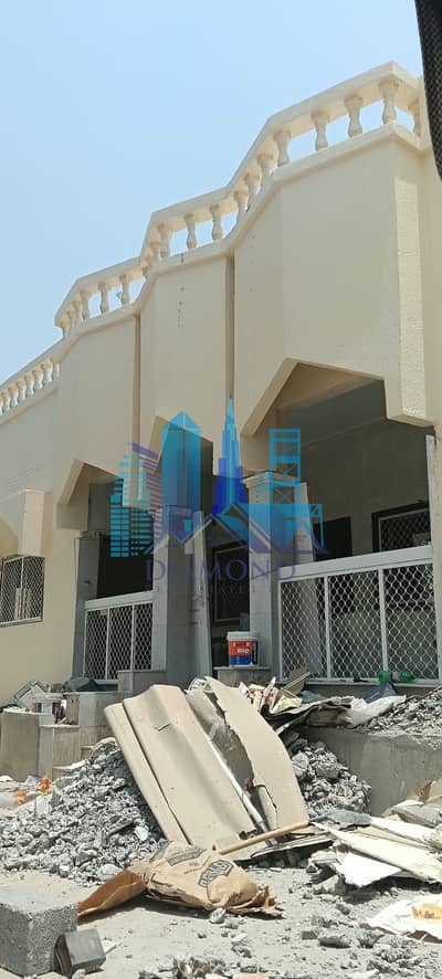 5 habitaciones Villa para en Alquiler en Al Rawda, Ajman - IMG_4223. jpg 5 habitaciones Villa para en Alquiler en Al Rawda, Ajman - IMG_4223. jpg