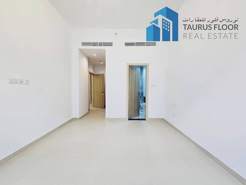 3 1aed019d-64d4-41e4-b932-dc141c0762df. jpg