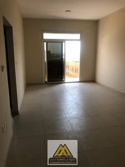 1 habitación Apartamento para en Alquiler en Al Jurf, Ajman - WhatsApp Image 2026-08-06 at 12.48. 54 PM (1). jpeg