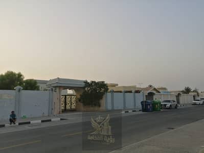 7 Camere Villa in vendita a Al Khezamia, Sharjah - WhatsApp Image 2026-07-23 at 12.21. 41 AM (2). jpeg 7 Camere Villa in vendita a Al Khezamia, Sharjah - WhatsApp Image 2026-07-23 at 12.21. 41 AM (2). jpeg