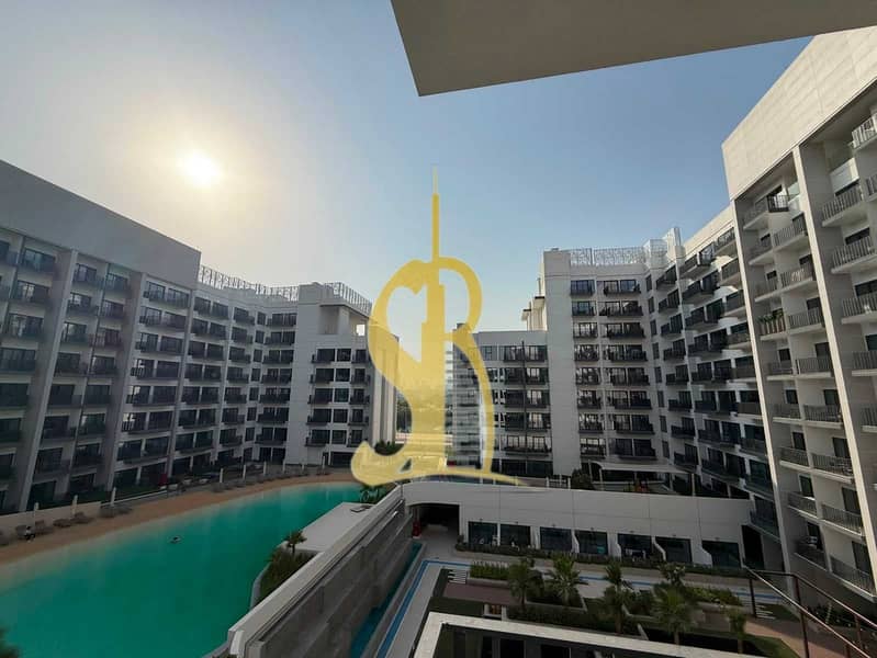 13 Building view. jpg