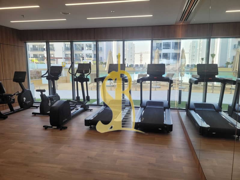 15 gym1. jpg